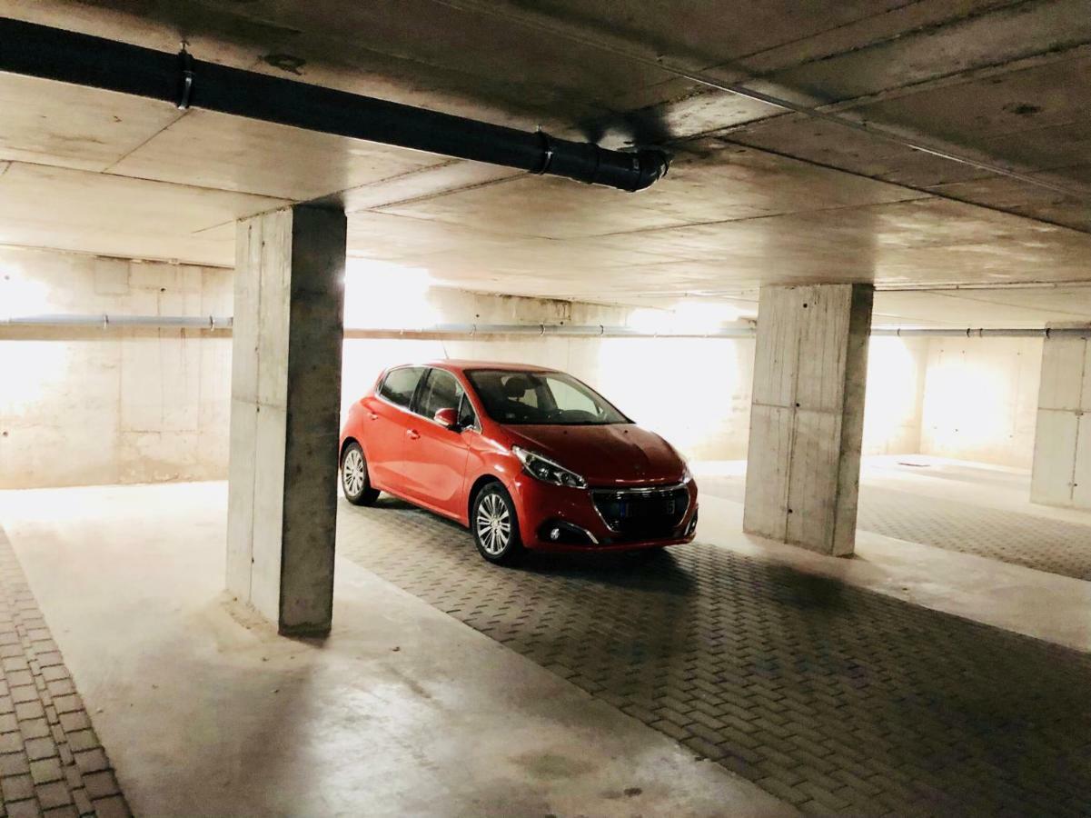 1-Bedroom Penthouse With Underground Parking Ryga Zewnętrze zdjęcie